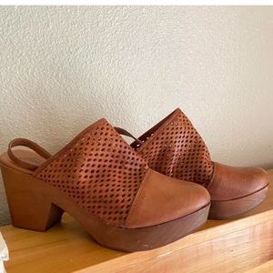 free people clogs